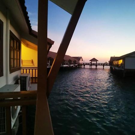 Water Chalet Port Dickson- Private المظهر الخارجي الصورة